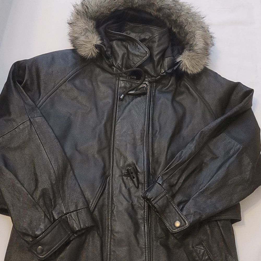 Wilson Thinsulate Men's Vintage, Faux Fur, hooded jacket size m
